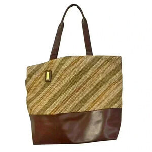 Americana‎ by Sharif Extra Large Weave Design Vintage Tote 22”x15”x9”